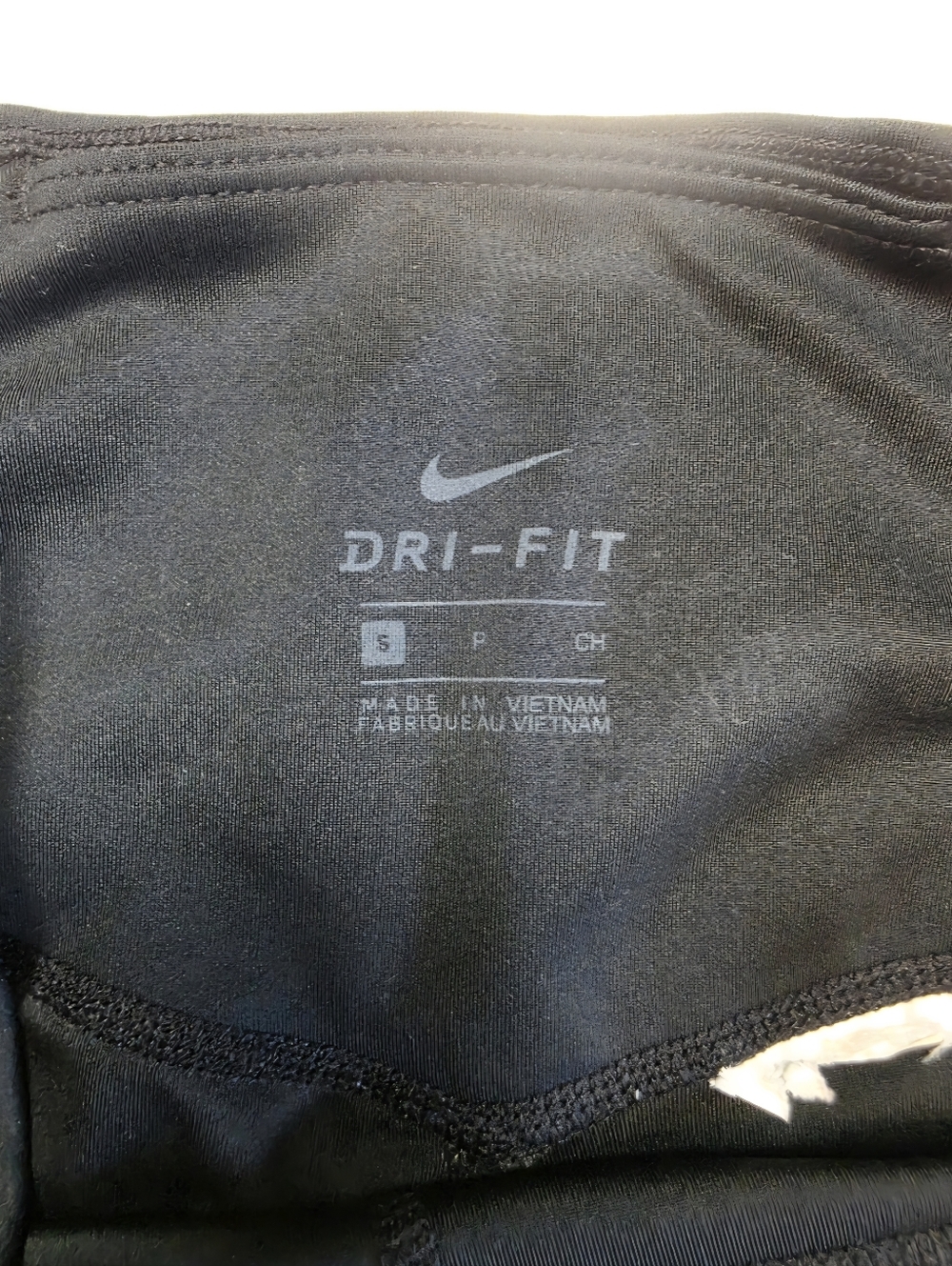 Women's Nike Black Wide-Waist Bike Shorts with Swoosh Size Small - Picture 2 of 4